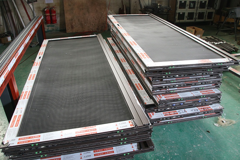 天氣又降溫了，搶購(gòu)高端保溫鋁合金門(mén)窗的你還好嗎？